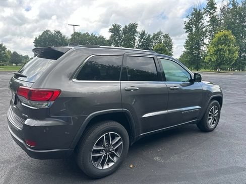Certified 2021 Jeep Grand Cherokee Limited AWD/4WD image 4