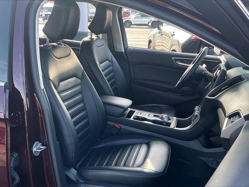 Used 2023 Ford Edge SEL w/ Convenience Package image 6