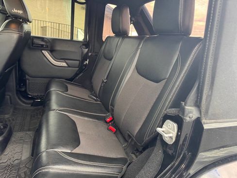 Used 2016 Jeep Wrangler Unlimited Sport image 6