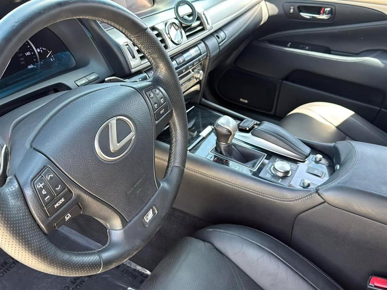 Used 2015 Lexus LS 460 w/ F Sport Package RWD image 48