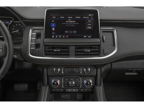 Used 2021 GMC Yukon AT4 w/ AT4 Premium Package AWD/4WD image 7