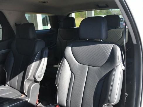 Used 2025 Hyundai Palisade SEL image 13