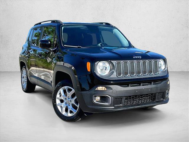 Used 2017 Jeep Renegade Latitude AWD/4WD image 12
