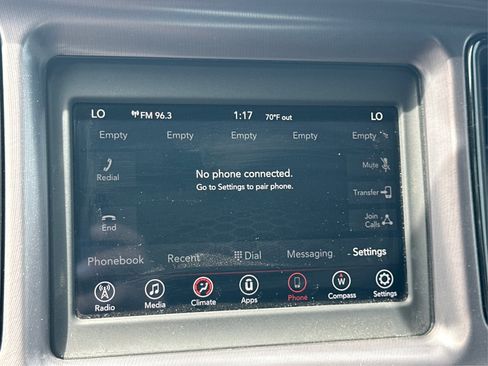 Used 2019 Dodge Challenger SXT RWD image 14