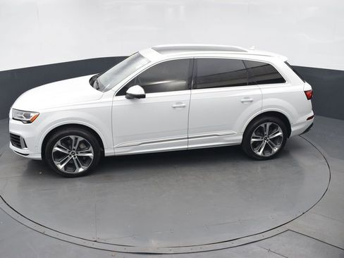 Used 2021 Audi Q7 3.0T Premium Plus w/ Executive Package AWD/4WD image 40