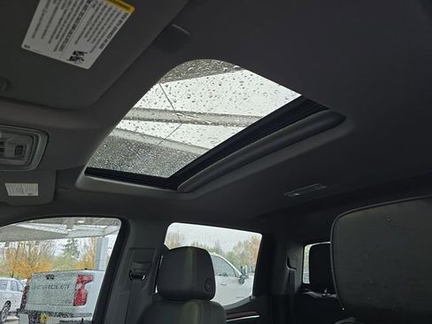 Certified 2025 GMC Sierra 1500 Denali image 24