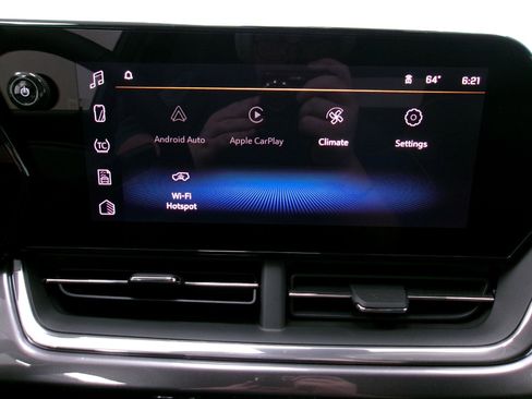 Used 2026 Chevrolet Trax ACTIV FWD image 5