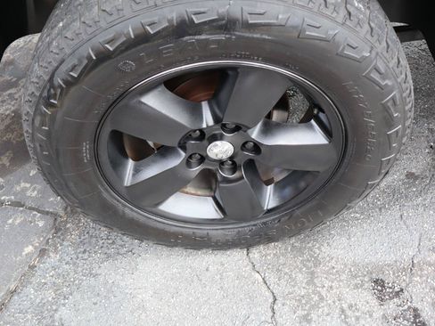 Used 2016 RAM 1500 Big Horn RWD image 43