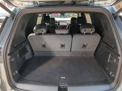 Certified 2024 Chevrolet Traverse RS w/ LPO, Floor Liner Package image 27