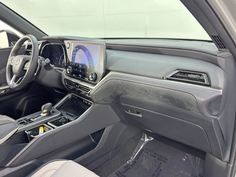 Used 2024 Lexus TX 500h AWD w/ Technology Package image 14