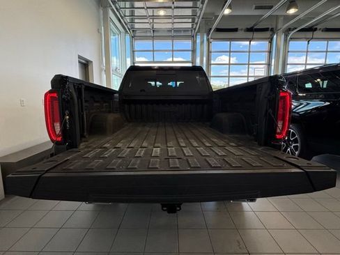 Certified 2023 GMC Sierra 1500 AT4 w/ AT4 Premium Package AWD/4WD image 35