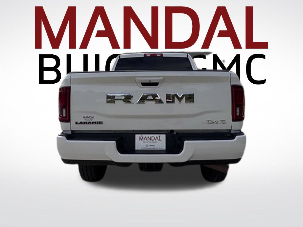Used 2019 RAM 1500 Laramie AWD/4WD image 9