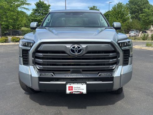 Used 2022 Toyota Tundra Limited AWD/4WD image 6