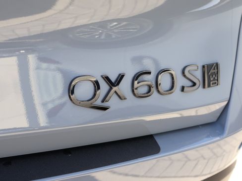 Used 2026 INFINITI QX60 Sport w/ Dark Cargo Package image 5