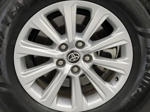 Used 2025 Toyota Grand Highlander AWD image 72