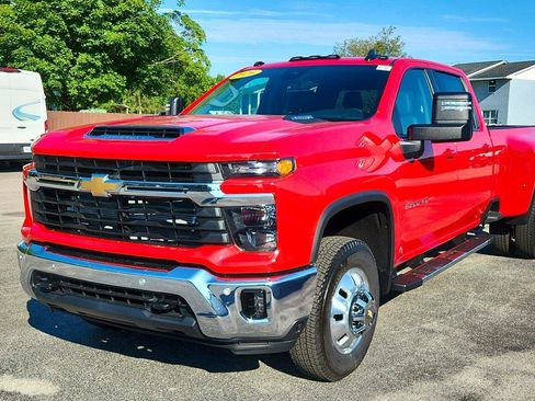 New 2026 Chevrolet Silverado 3500 LT w/ All Star Edition AWD/4WD image 5