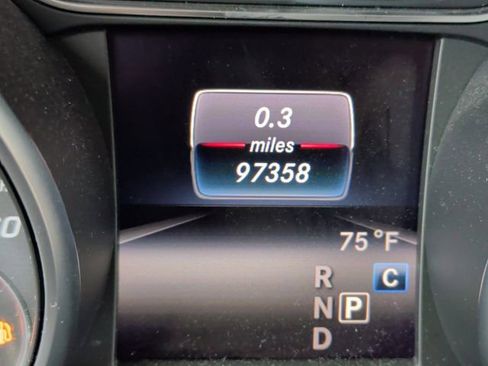 Used 2019 Mercedes-Benz GLA 250 image 21