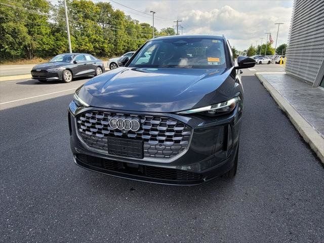Certified 2025 Audi Q5 Premium AWD/4WD image 14