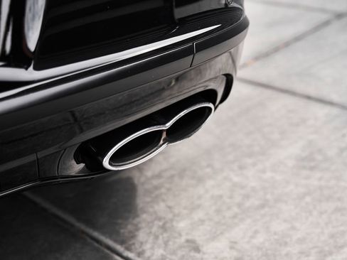 Used 2016 Bentley Continental GT image 11