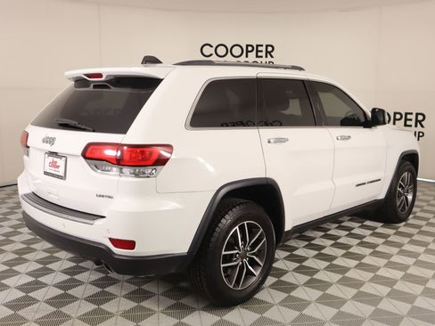 Used 2021 Jeep Grand Cherokee Limited w/ Luxury Group II image 22