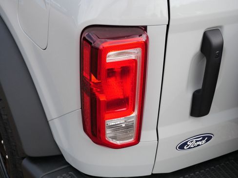 Used 2026 Ford Bronco Big Bend w/ Black Diamond Package AWD/4WD image 17