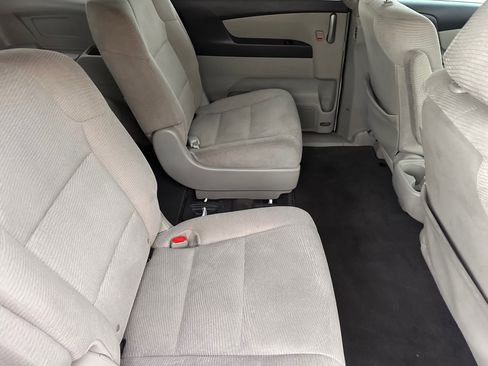 Used 2013 Honda Odyssey EX image 10