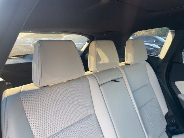 Used 2026 BMW X1 xDrive28i AWD/4WD image 6