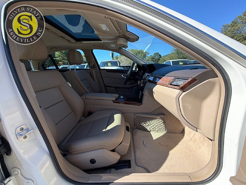 Used 2012 Mercedes-Benz E 350 4MATIC Sedan image 15