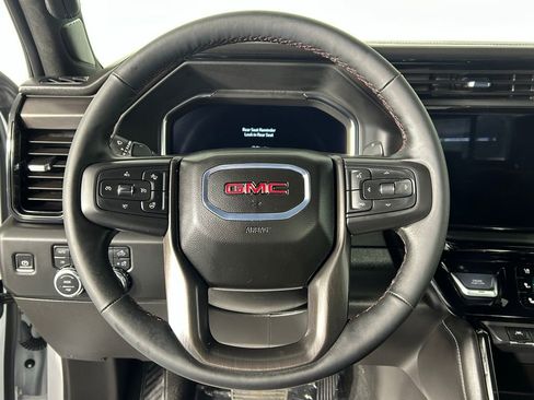 Used 2025 GMC Sierra 1500 AT4X image 28