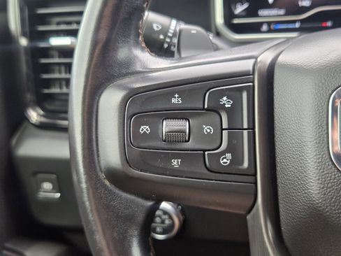 Used 2022 GMC Sierra 1500 AT4 w/ Technology Package AWD/4WD image 27