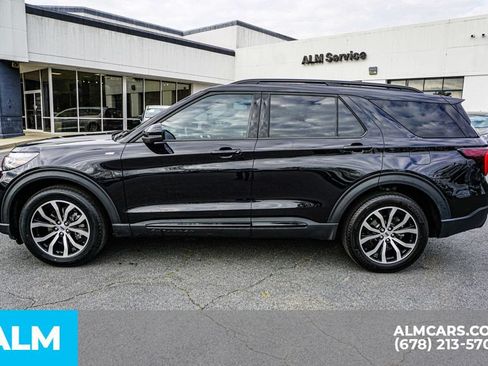 Used 2025 Ford Explorer ST-Line AWD/4WD image 6