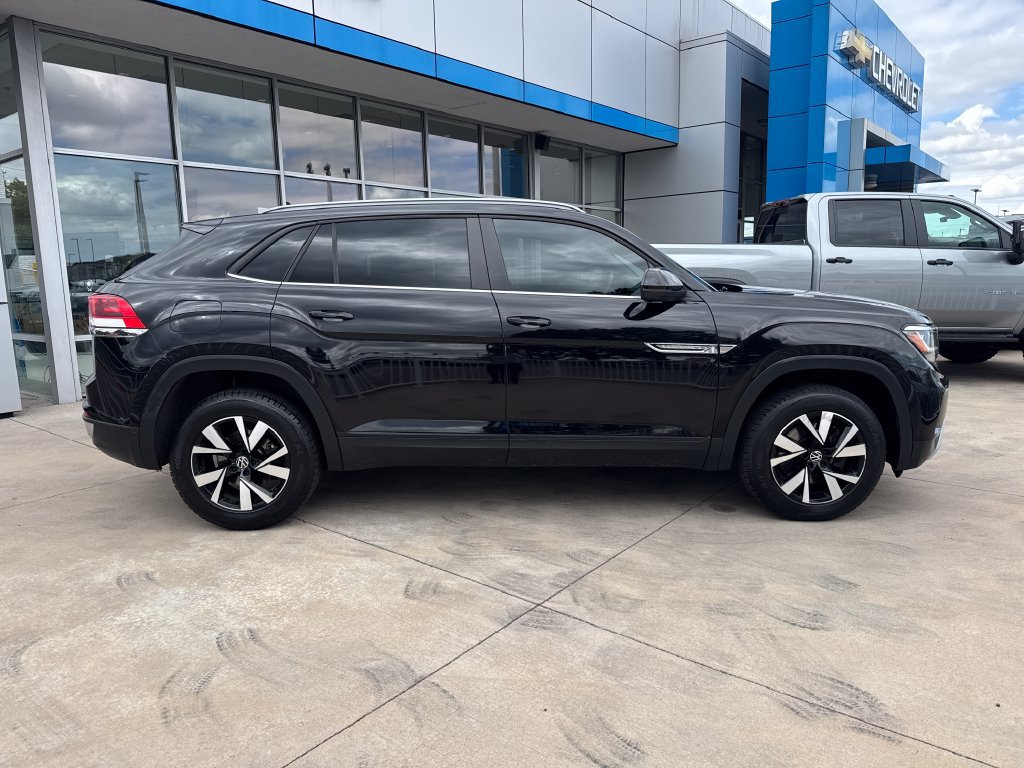 Used 2020 Volkswagen Atlas Cross Sport SE AWD/4WD image 6