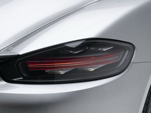 Used 2018 Porsche 718 Boxster image 59