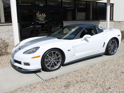 Used 2013 Chevrolet Corvette 427 w/ 1SC Preferred Equipment Group RWD image 3