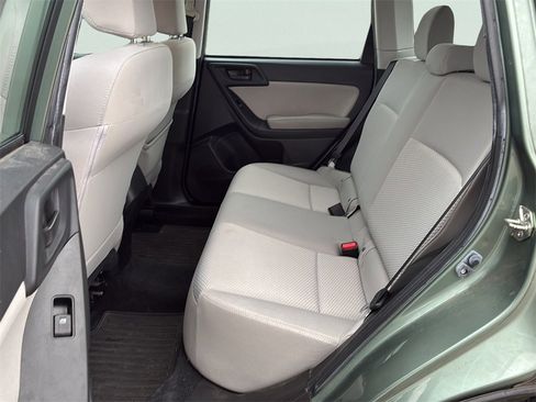Used 2016 Subaru Forester 2.5i w/ Alloy Wheel Package image 25