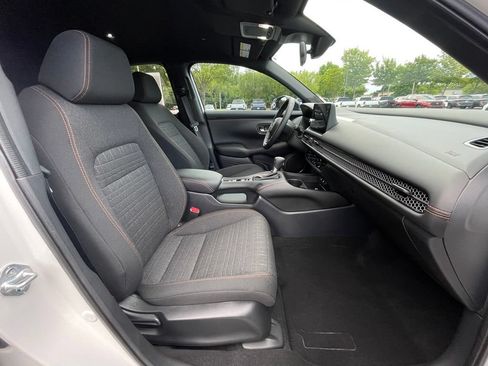 Certified 2026 Honda HR-V Sport image 32