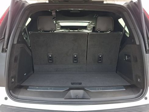Certified 2024 Cadillac Escalade V w/ Heavy-Duty Trailer Package AWD/4WD image 28