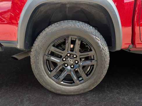 Used 2023 Chevrolet Colorado Trail Boss w/ Advanced Trailering Package AWD/4WD image 15
