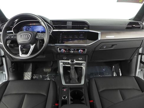Used 2023 Audi Q3 2.0T Premium AWD/4WD image 25