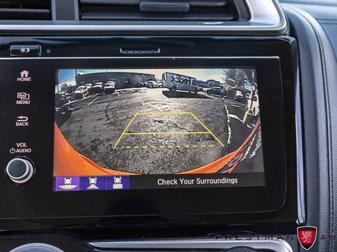 Used 2018 Honda Fit EX image 28