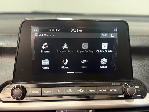 Used 2020 Kia Forte LXS FWD image 28