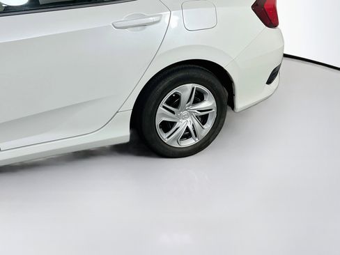 Used 2020 Honda Civic LX image 28
