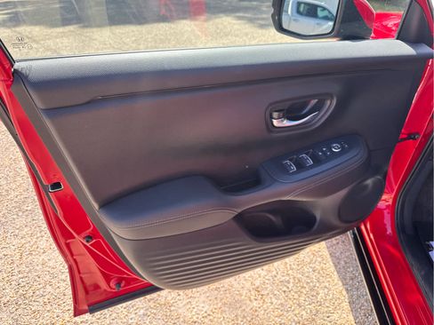 Used 2024 Honda HR-V EX-L image 21