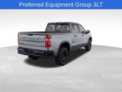 Used 2024 Chevrolet Silverado 1500 ZR2 w/ Technology Package AWD/4WD image 4