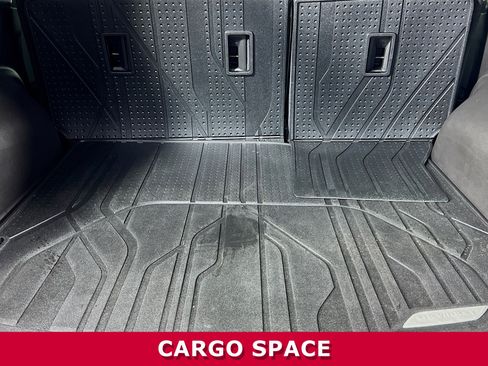 Used 2024 Chevrolet Blazer LT w/ Convenience Package image 24