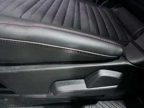 Used 2026 Ford Explorer ST-Line RWD image 13