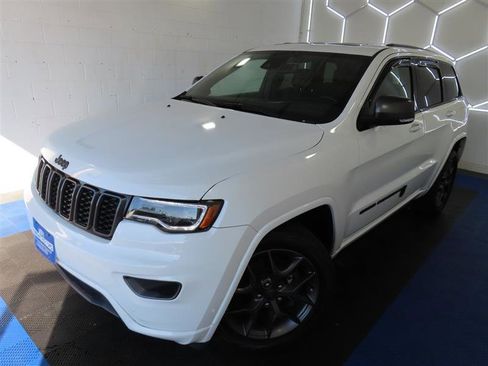 Used 2021 Jeep Grand Cherokee Limited w/ Quick Order Package 2GK 80th image 4