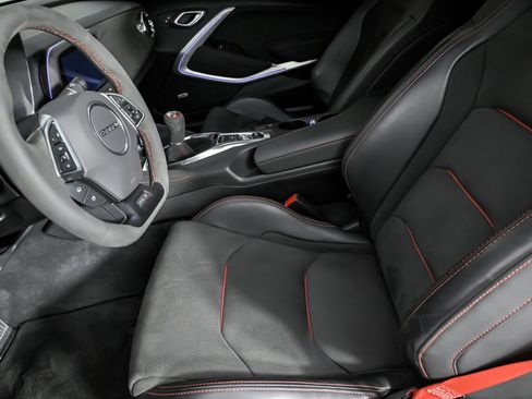 Used 2019 Chevrolet Camaro ZL1 image 22
