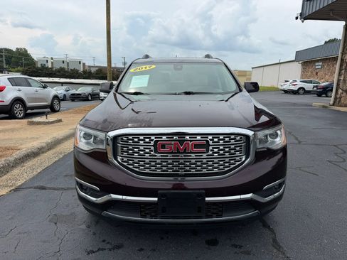 Used 2017 GMC Acadia Denali w/ Technology Package AWD/4WD image 2