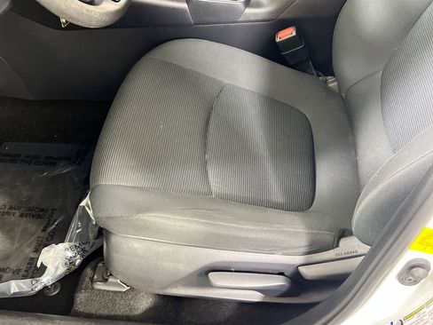 Used 2019 Toyota RAV4 LE image 18